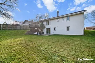 1420 Worcester Dr NE, Grand Rapids, MI 49505 - Photo 25