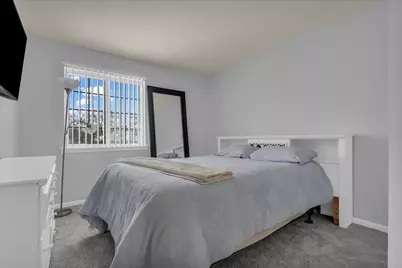 27691 Eldorado Place, Lathrup Village, MI 48076 - Photo 17