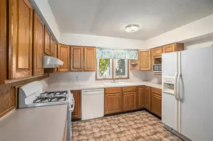 859 E Adda St, White Cloud, MI 49349 - Photo 5