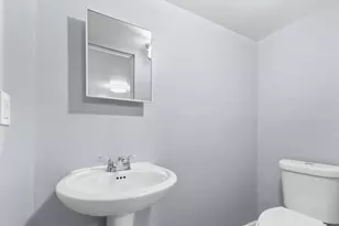 1703 Linval St, Lansing, MI 48910 - Photo 13