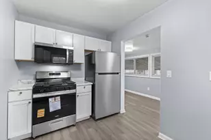 1703 Linval St, Lansing, MI 48910 - Photo 9