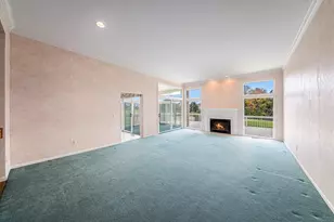 1989 Stonebridge Dr N, Ann Arbor, MI 48108 - Photo 5