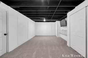 315 Lawndale Ave NE, Grand Rapids, MI 49503 - Photo 33