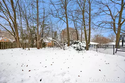 315 Lawndale Avenue NE, Grand Rapids, MI 49503 - Photo 39