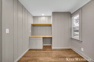 315 Lawndale Ave NE, Grand Rapids, MI 49503 - Photo 31