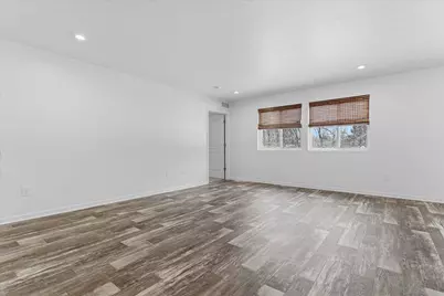 10476 Schrier Lane, Portage, MI 49024 - Photo 9