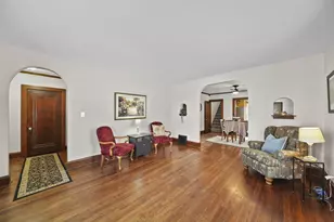 715 Woodlawn Ave, Jackson, MI 49203 - Photo 9