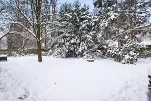 2616 Lomond Dr, Kalamazoo, MI 49008 - Photo 41