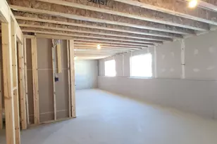 5548 Albright Ave SW, Grandville, MI 49418 - Photo 27