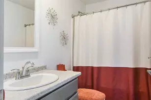 1070 Hawthorne Ave, Ypsilanti, MI 48198 - Photo 27