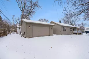 1070 Hawthorne Ave, Ypsilanti, MI 48198 - Photo 33