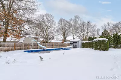 8110 Greenridge Drive, Jenison, MI 49428 - Photo 5