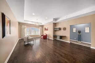 5610 Arbor Chase Dr, Ann Arbor, MI 48103 - Photo 9