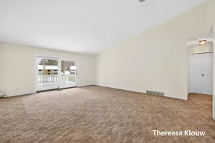 17496 Meadow Wood Rd, Spring Lake, MI 49456 - Photo 19