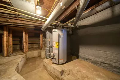 328 Adams Street, Jackson, MI 49202 - Photo 27