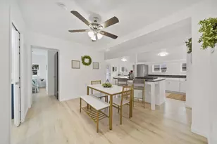 328 Adams St, Jackson, MI 49202 - Photo 13