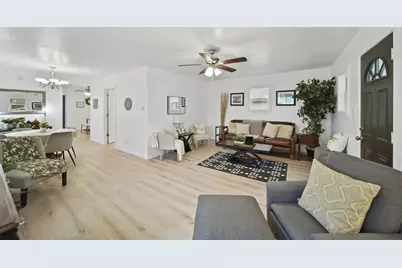328 Adams Street, Jackson, MI 49202 - Photo 9