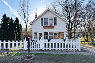 324 S 15th St, Niles, MI 49120 - Photo 1