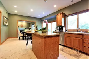 4703 Sawgrass Dr W, Ann Arbor, MI 48108 - Photo 5