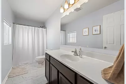 1073 Weatherstone Lane, Howell, MI 48843 - Photo 17