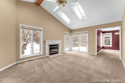 1946 Cross Bend Street NE #35, Grand Rapids, MI 49505 - Photo 7