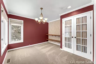 1946 Cross Bend St NE, Grand Rapids, MI 49505 - Photo 21