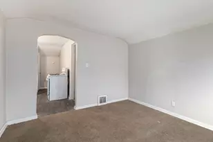 4618 Alter Rd, Detroit, MI 48215 - Photo 9