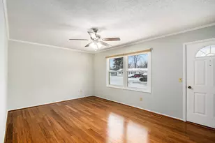 5590 Lucerne Ave, Kalamazoo, MI 49048 - Photo 5