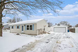 5590 Lucerne Ave, Kalamazoo, MI 49048 - Photo 3