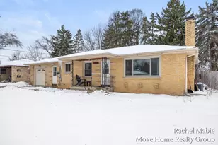 2463 Blanchard St SW, Wyoming, MI 49519 - Photo 3