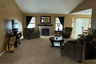 32037 Red Creek Dr, Chesterfield, MI 48047 - Photo 3