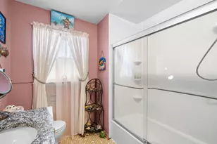 1202 McCormick Dr, Monroe, MI 48162 - Photo 19