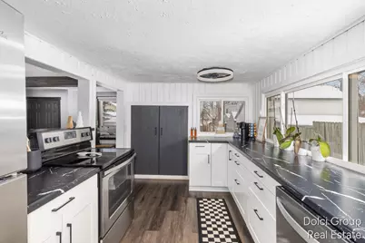 73 Mill Street, Saranac, MI 48881 - Photo 9