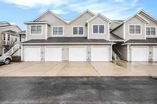 51 Arthur St, Manistee, MI 49660 - Photo 5