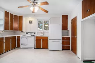 2222 Hoyle Ave NW, Grand Rapids, MI 49544 - Photo 15