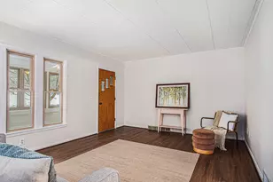 2222 Hoyle Ave NW, Grand Rapids, MI 49544 - Photo 9