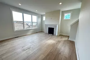 690 Lincoln Lawns Dr NW, Grand Rapids, MI 49534 - Photo 5