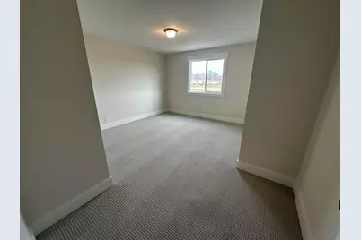 690 Lincoln Lawns Drive NW, Grand Rapids, MI 49534 - Photo 15