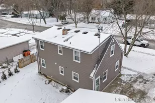 147 Gaylord Dr, Rockford, MI 49341 - Photo 3