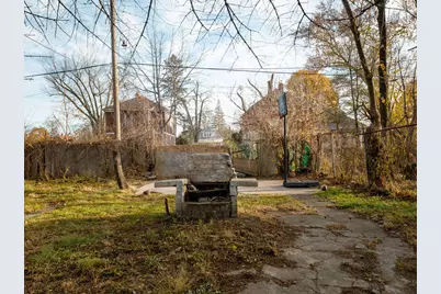 5062 Parker Street, Detroit, MI 48213 - Photo 3