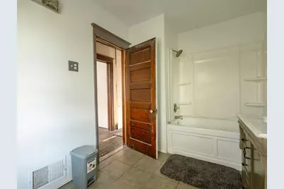 5062 Parker Street, Detroit, MI 48213 - Photo 17