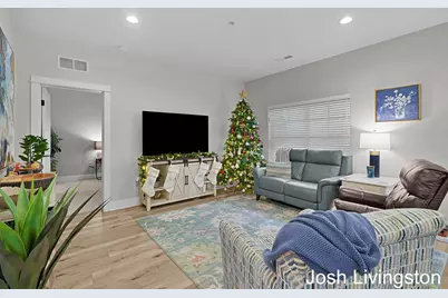 144 Tamarack Lane NE #1B, Rockford, MI 49341 - Photo 5