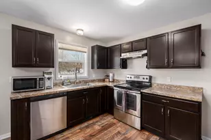 820 Emory St, Howard City, MI 49329 - Photo 9