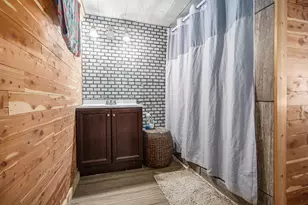 389 Parker Ave, Benton Harbor, MI 49022 - Photo 13