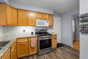 109 Golden Ave, Battle Creek, MI 49015 - Photo 9