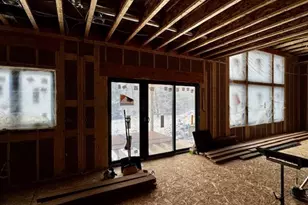 400 Sabine Dr, Muskegon, MI 49442 - Photo 11