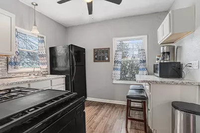 54 Maple Terrace, Battle Creek, MI 49017 - Photo 7