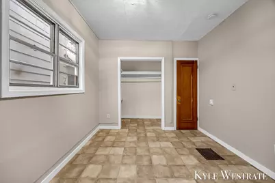 856 Tenth Street NW, Grand Rapids, MI 49504 - Photo 7