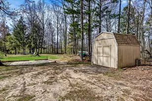 4895 W Birch Ln, Pentwater, MI 49449 - Photo 29