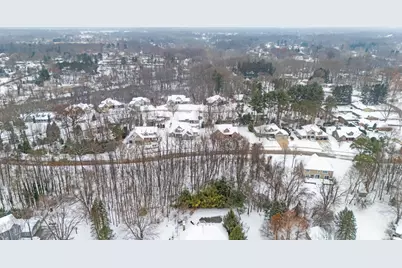 1950 N Donna Drive, Stevensville, MI 49127 - Photo 11